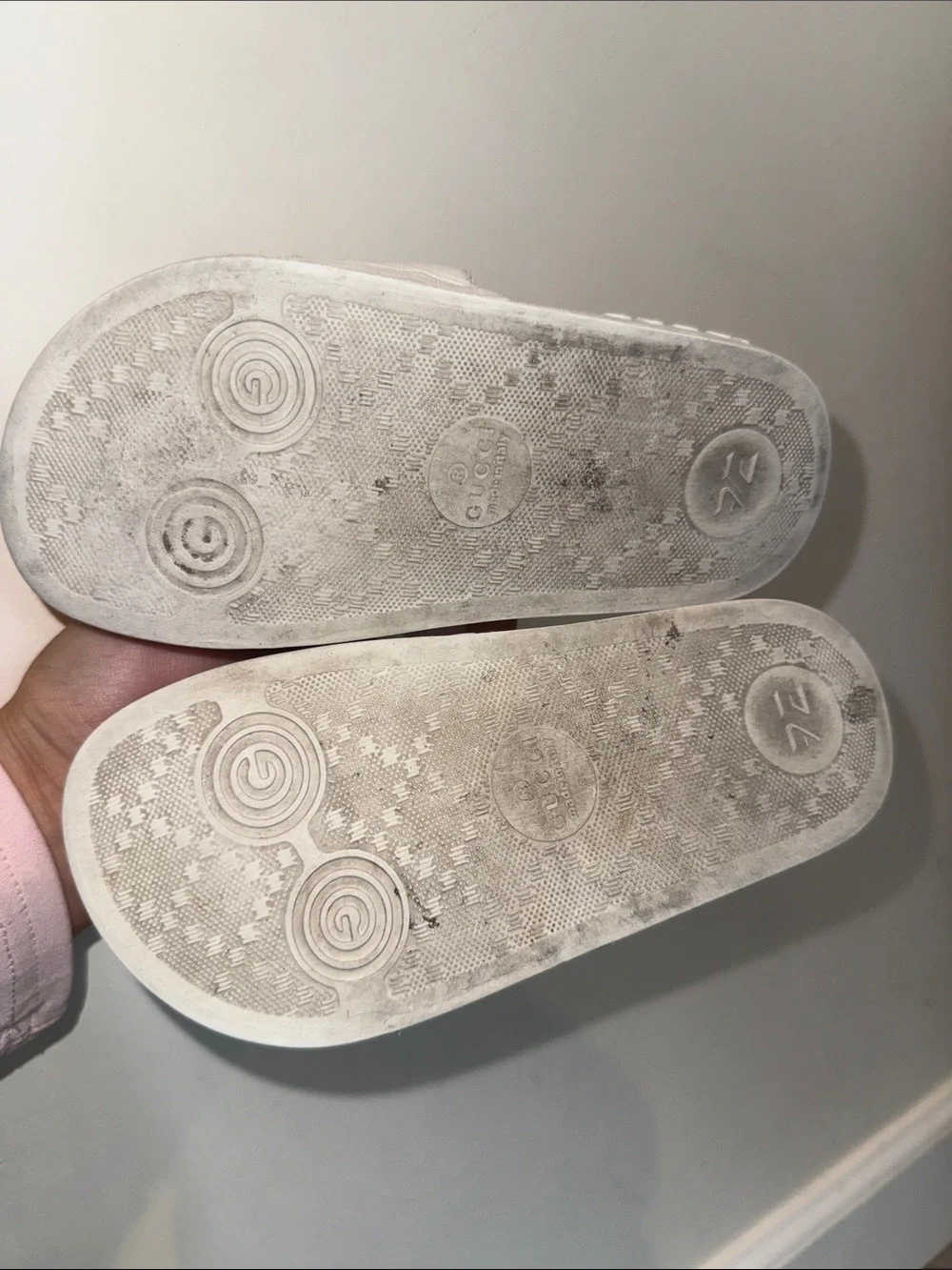 Gucci White Slides with Red Interlocking G